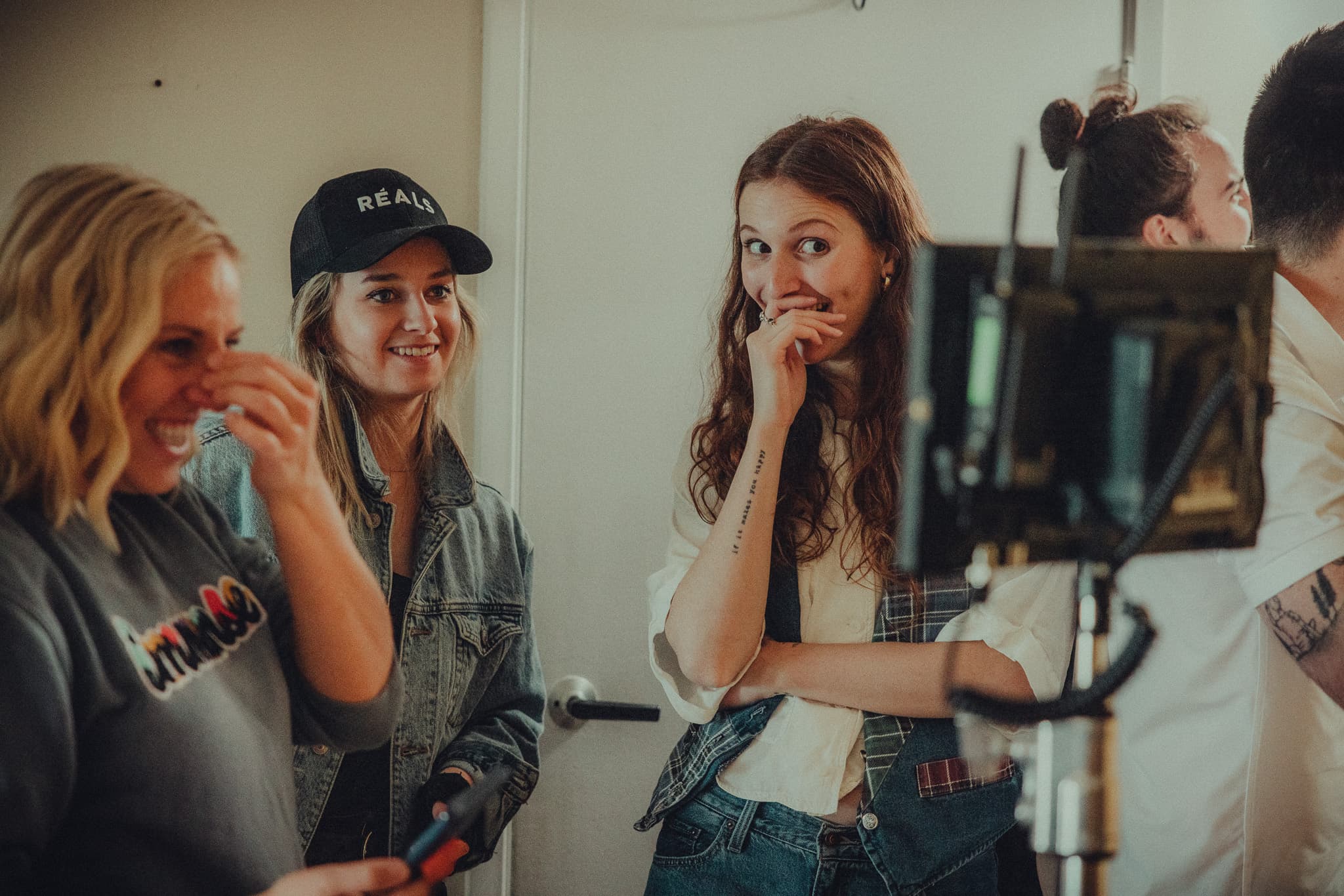 Préparation d'un tournage sur les lieux d'un mandat